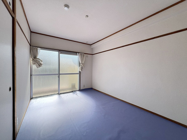 部屋４