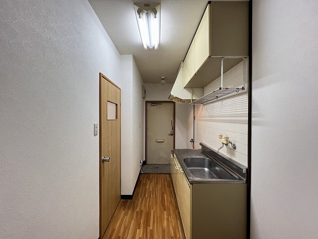 部屋４