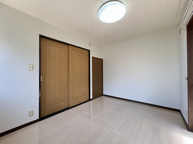 部屋４