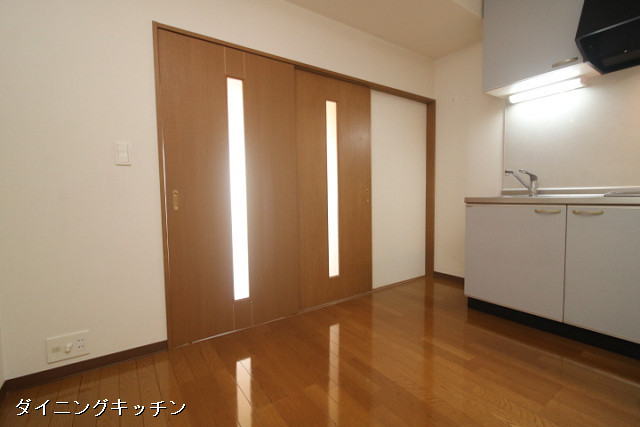 部屋４