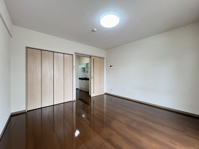 部屋４
