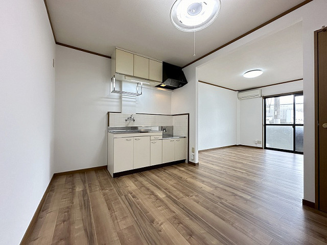 部屋４