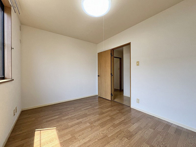 部屋４