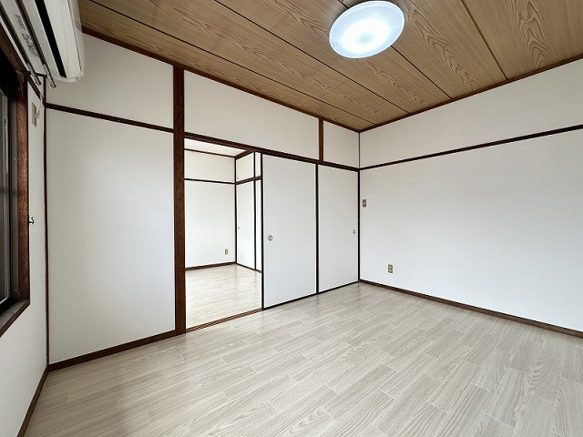 部屋４