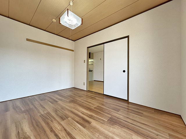 部屋４