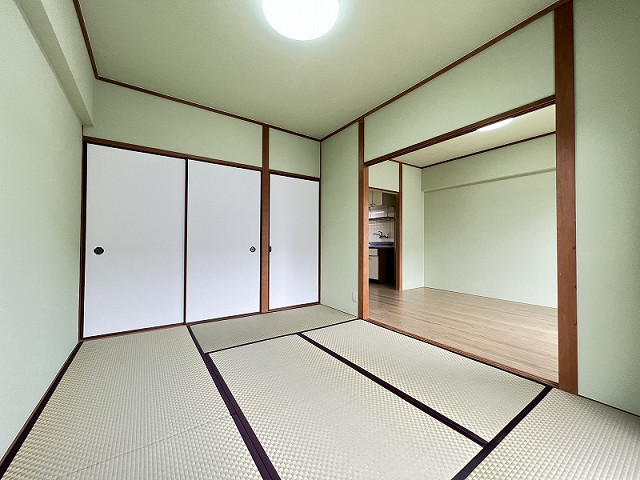 部屋４