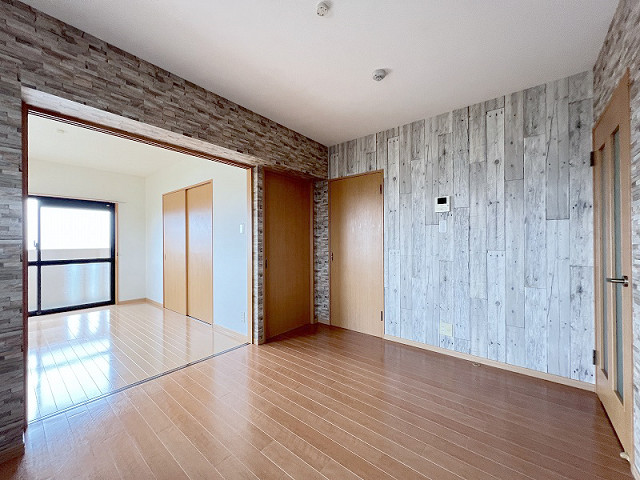 部屋４