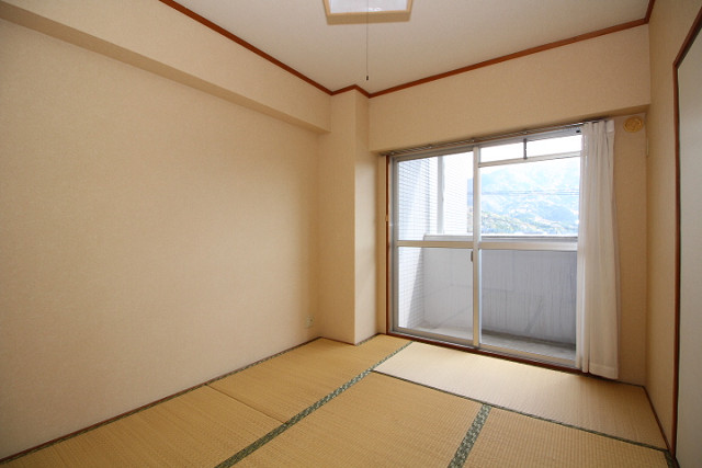 部屋４