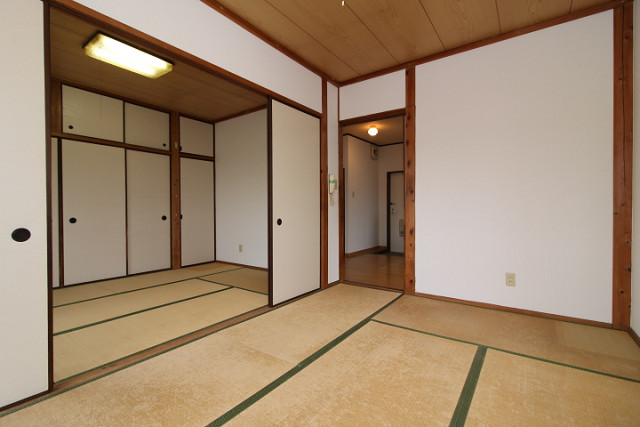部屋４