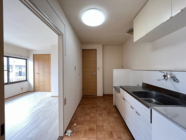 部屋４