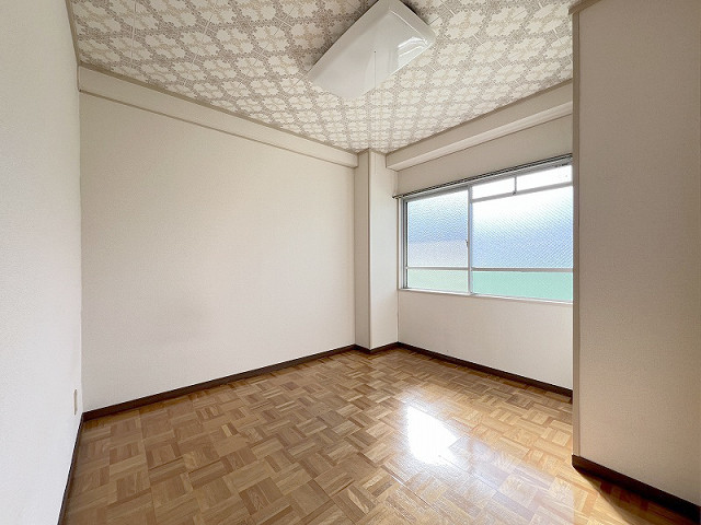 部屋４