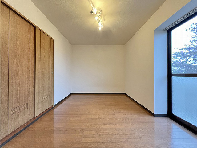 部屋４