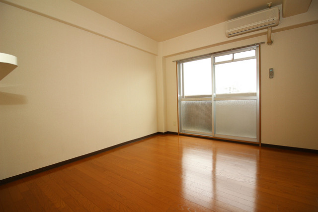 部屋４