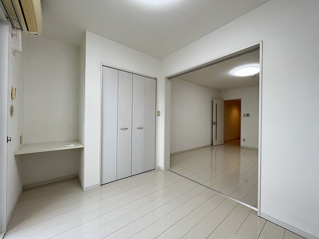 部屋４