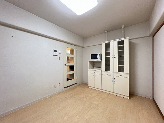 部屋４