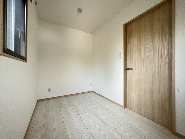 部屋４