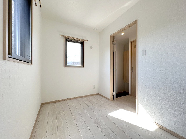 部屋４