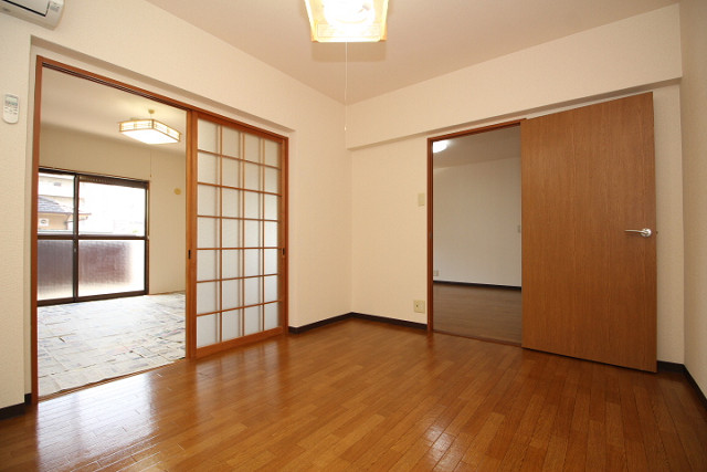 部屋４