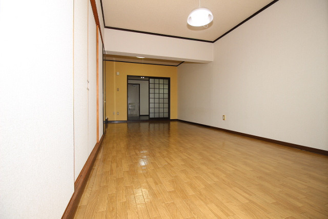 部屋４
