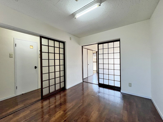 部屋４