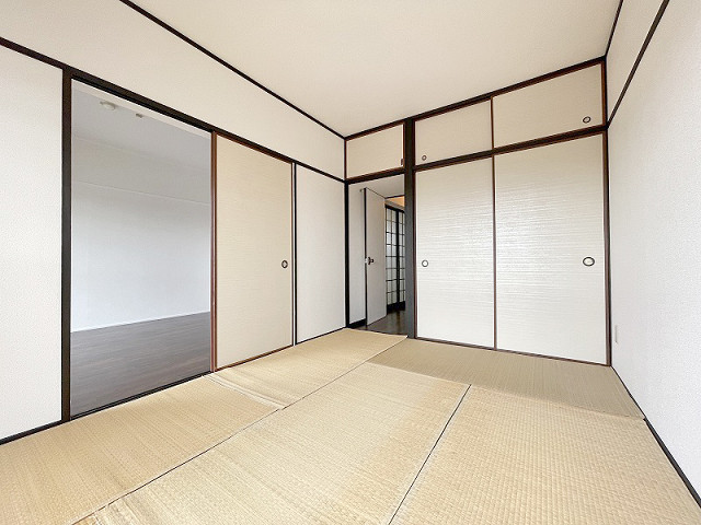 部屋４