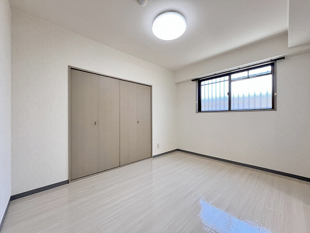 部屋４