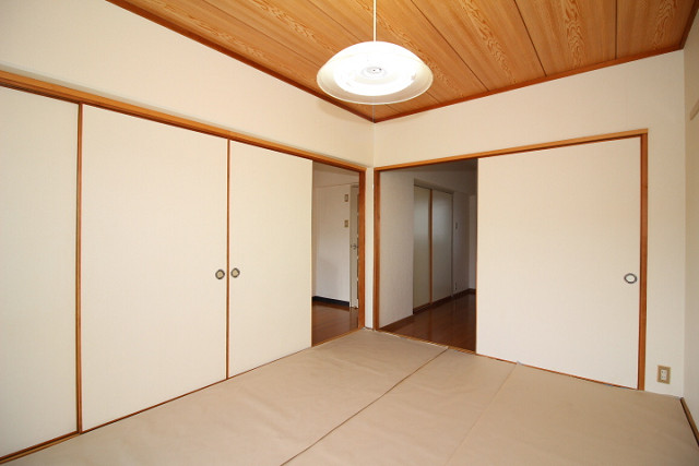 部屋４