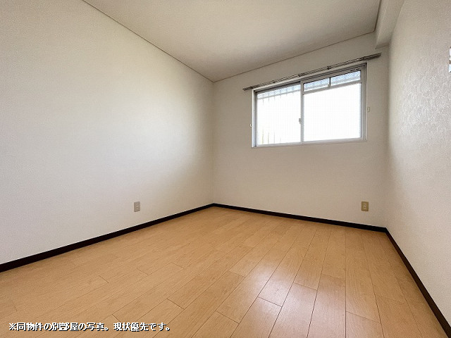 部屋４