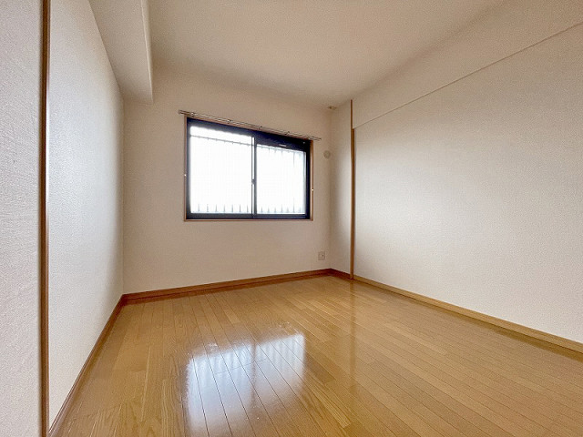 部屋４