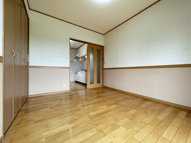 部屋４