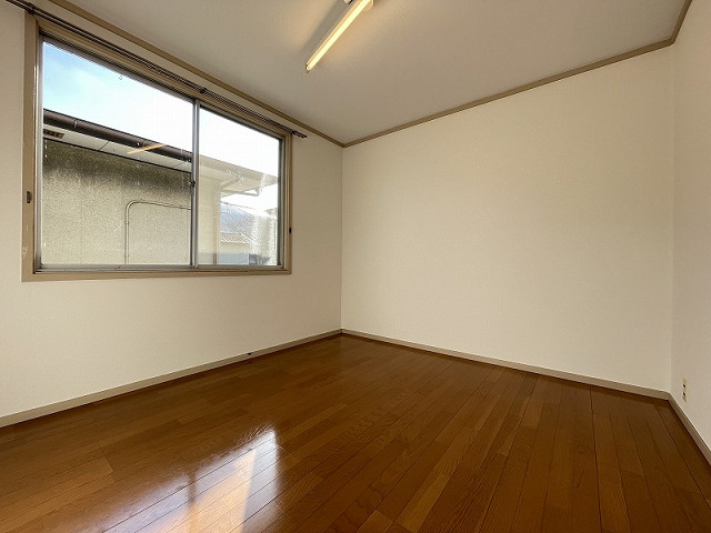 部屋４