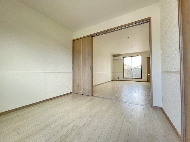 部屋４