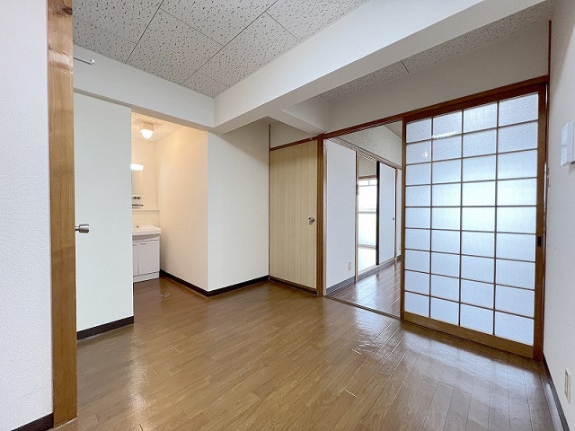 部屋４