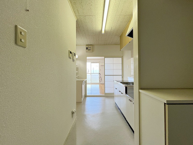 部屋４