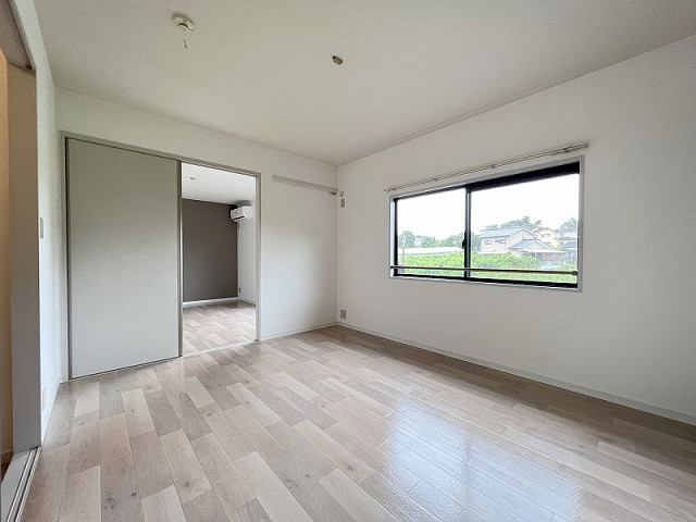 部屋４