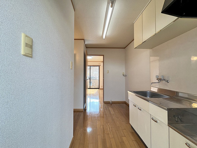 部屋４