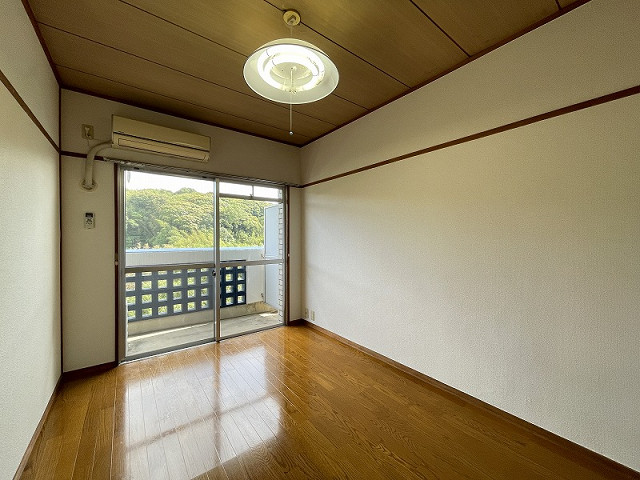 部屋４