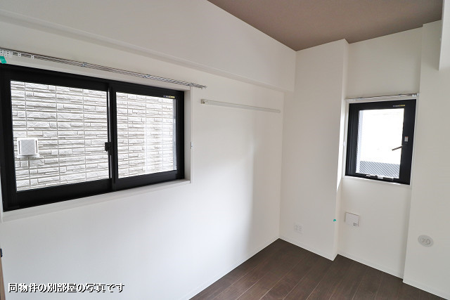 部屋４
