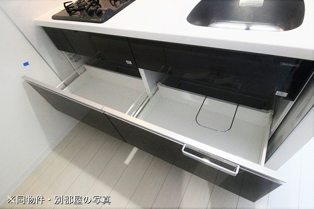 収納２