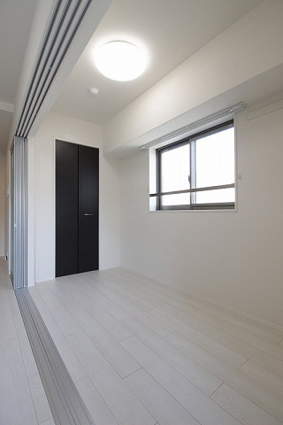 部屋４