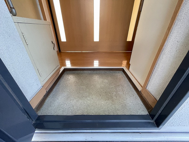 玄関２