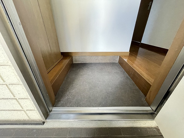 玄関２