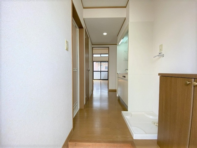 玄関３