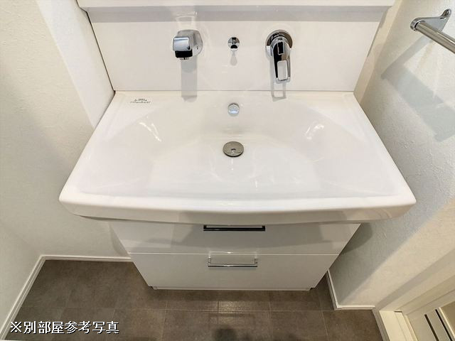 設備４