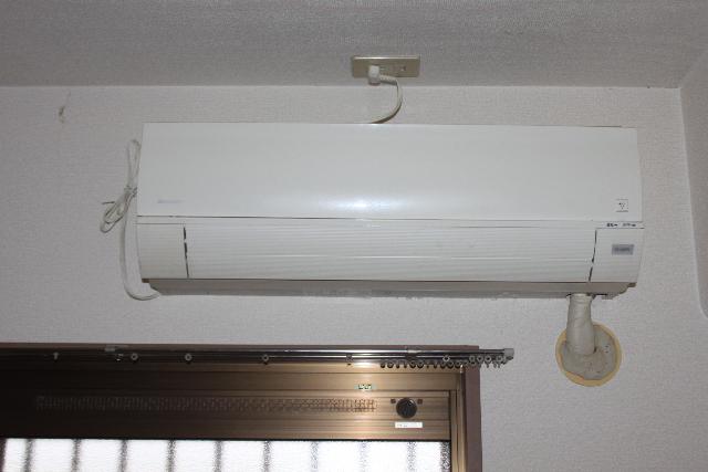 冷暖房器具