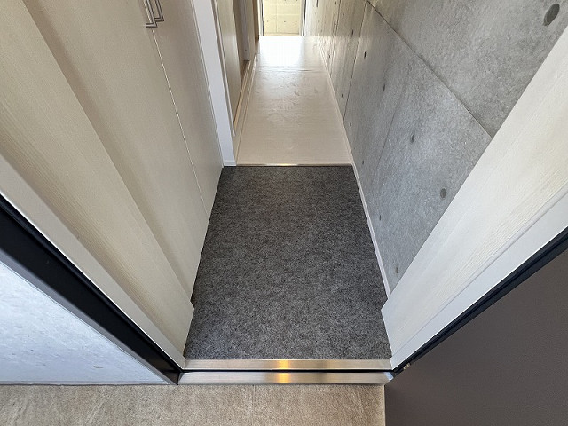 玄関２