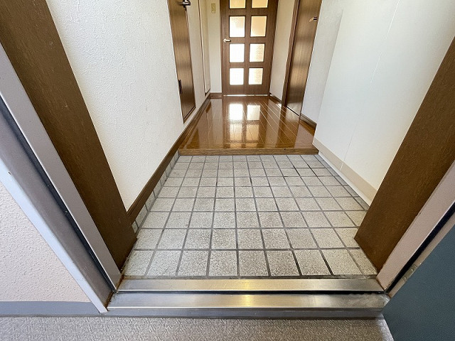 玄関２