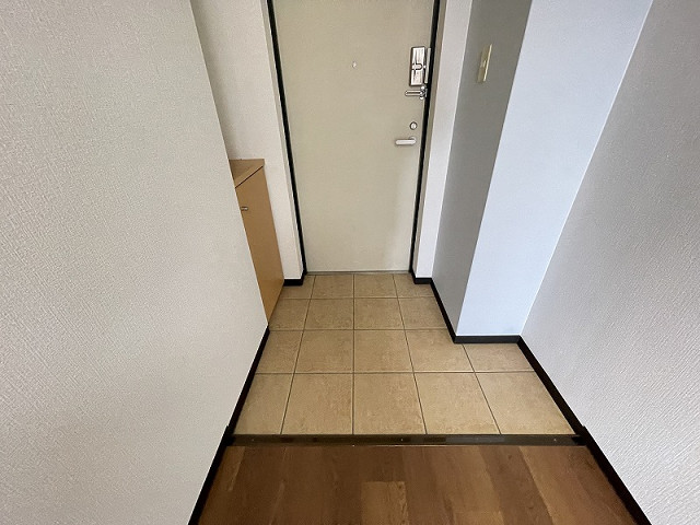 玄関２