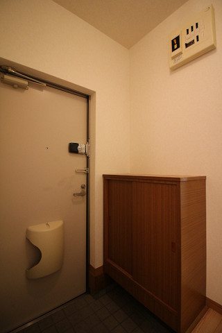 玄関２
