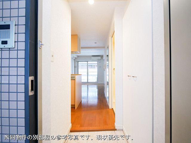 玄関３